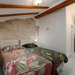 Cozy Studio-Apartment Inmitten Der Altstadt Von Porec Und Nur 50 Meter Zur Adria